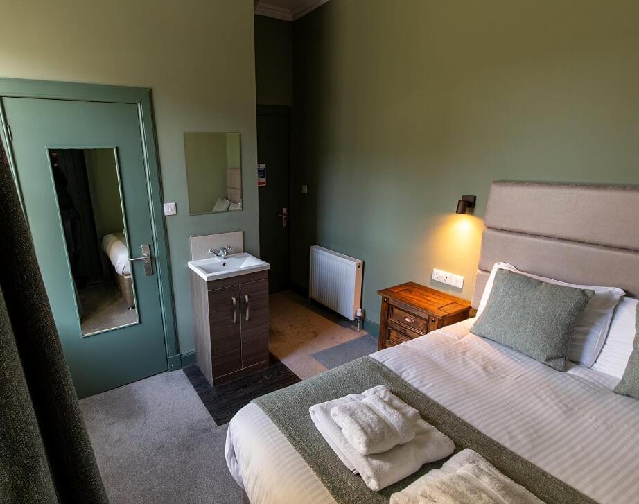 The Whisky Vaults Otel Oban Dış mekan fotoğraf